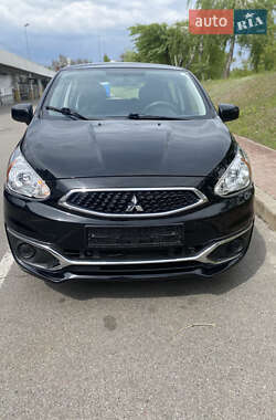 Хэтчбек Mitsubishi Mirage 2020 в 