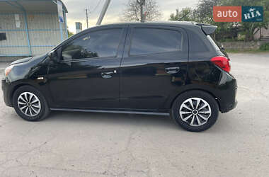 Хэтчбек Mitsubishi Mirage 2016 в 