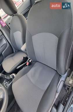 Седан Mitsubishi Mirage 2020 в 