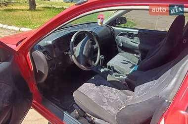 Хэтчбек Mitsubishi Mirage 2002 в 