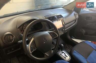 Хэтчбек Mitsubishi Mirage 2019 в 