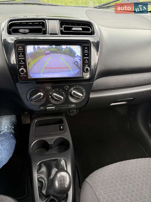 Хэтчбек Mitsubishi Mirage 2017 в Львове