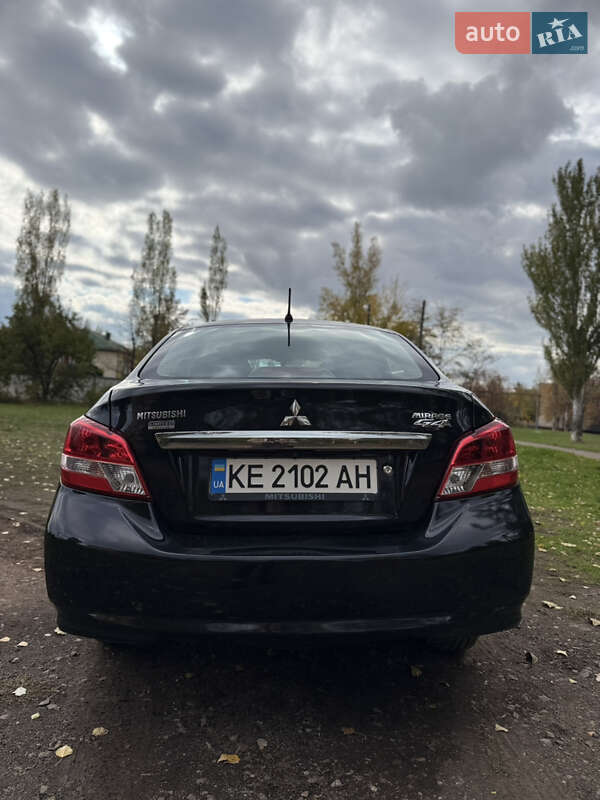 Седан Mitsubishi Mirage 2020 в Кривом Роге фото 2 Седан Mitsubishi Mirage 2020 в Кривом Роге