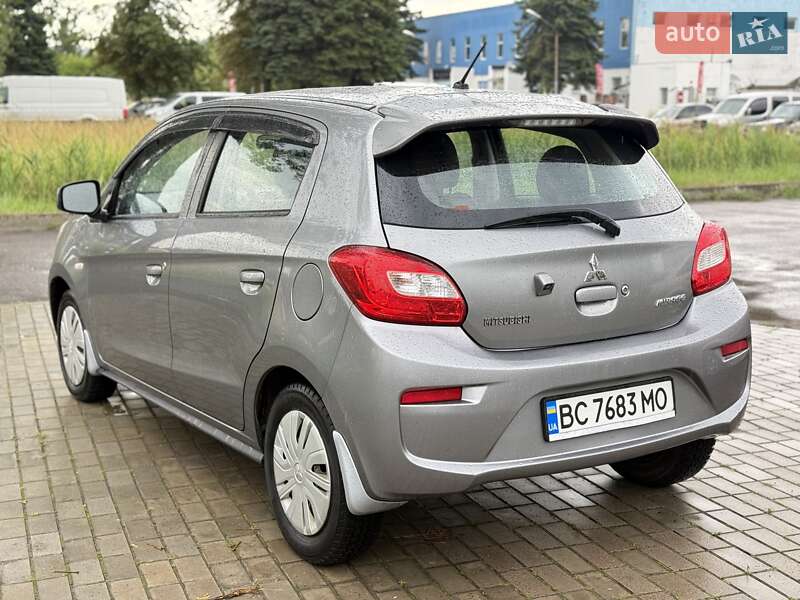 Хетчбек Mitsubishi Mirage 2017 в Львові