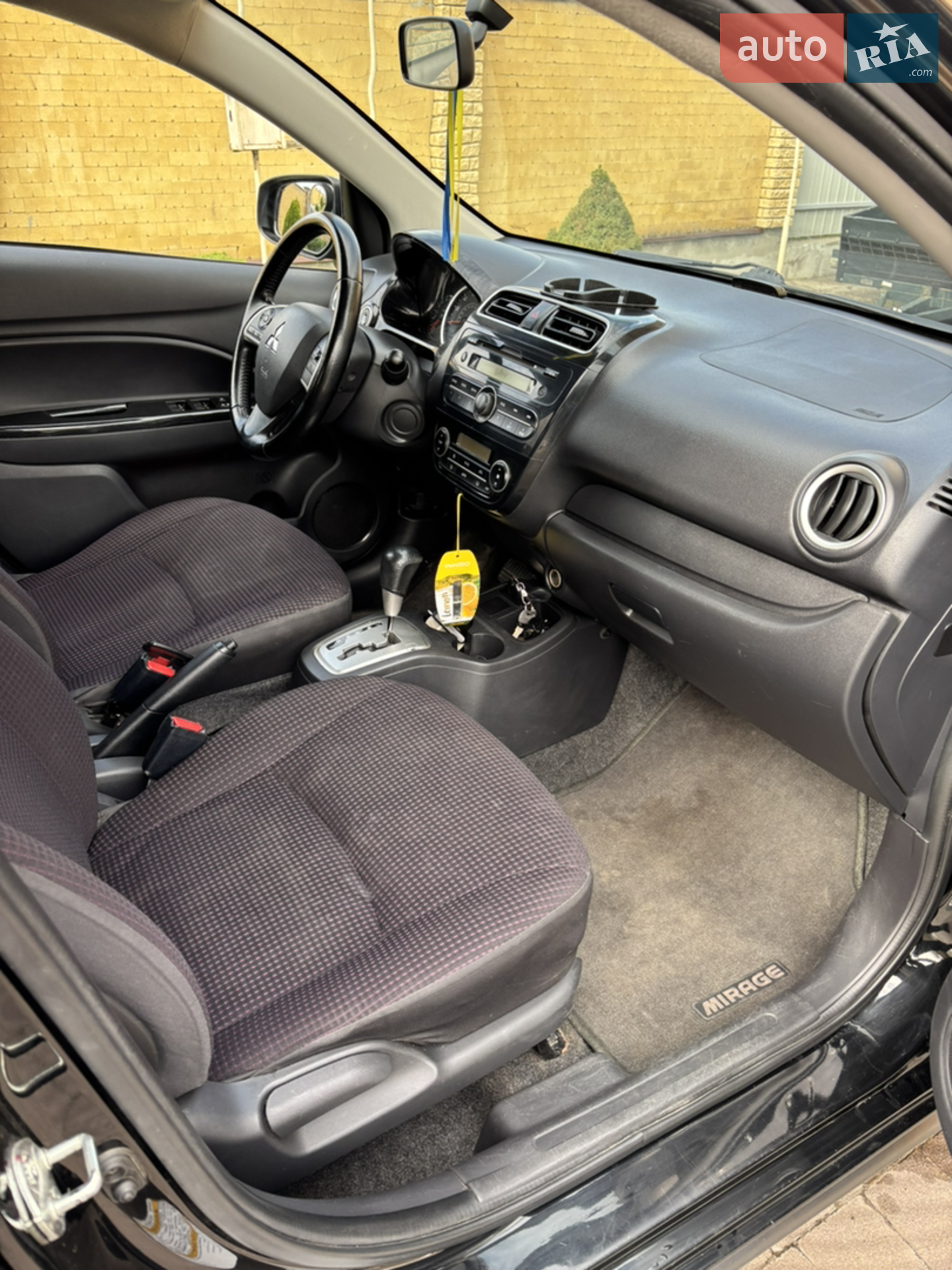 2014 Mitsubishi Mirage - мініатюра 12