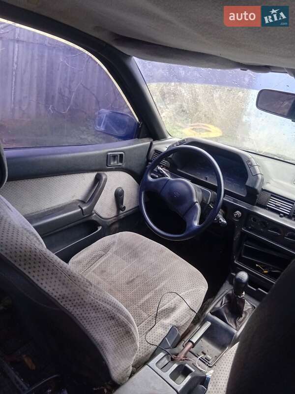 Седан Mitsubishi Mirage 1989 в Беляевке фото 3 Седан Mitsubishi Mirage 1989 в Беляевке