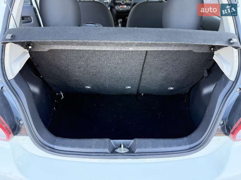 Хэтчбек Mitsubishi Mirage 2013 в Харькове