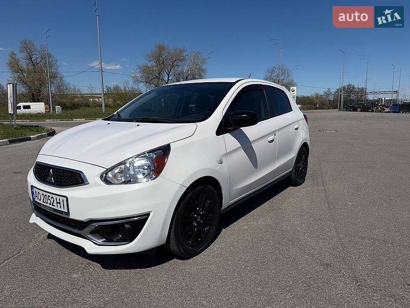 Mitsubishi Mirage 2020
