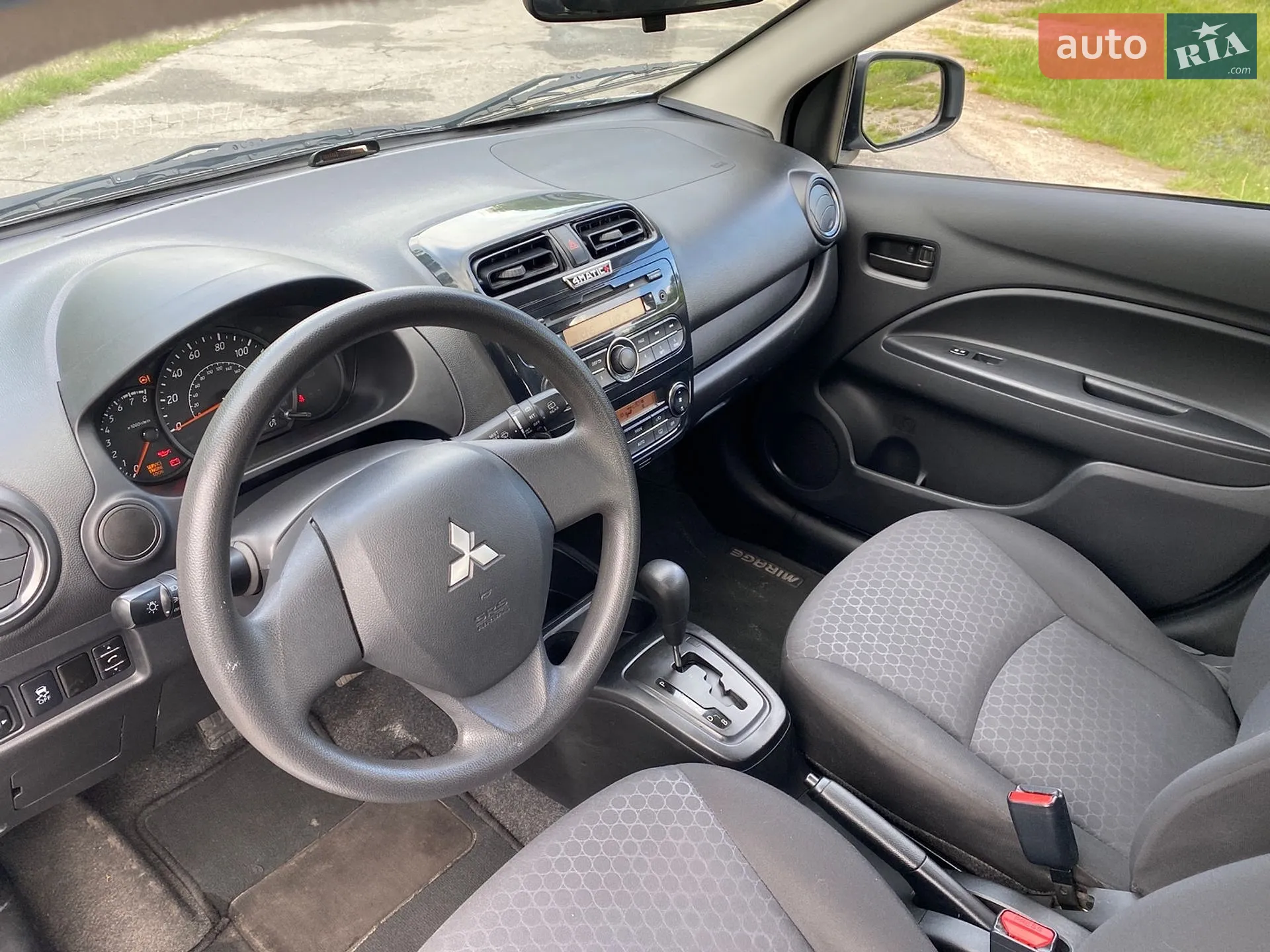 2014 Mitsubishi Mirage - мініатюра 19