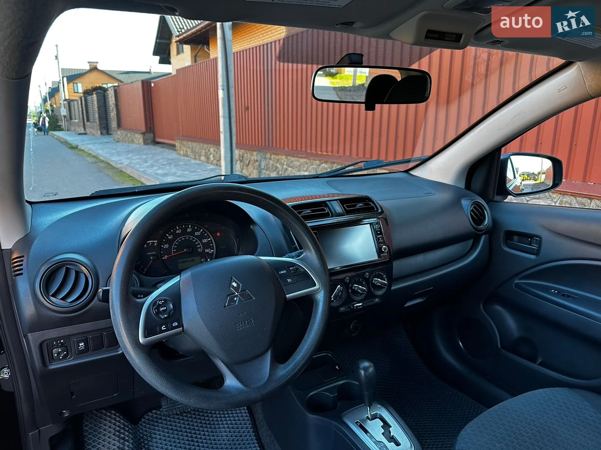 2019 Mitsubishi Mirage - мініатюра 11