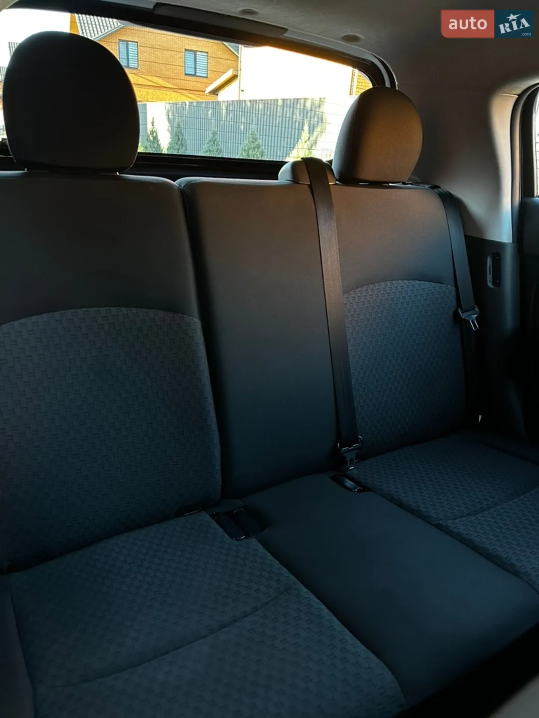 2019 Mitsubishi Mirage - мініатюра 16