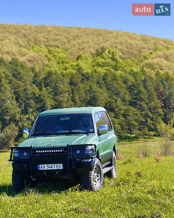 Внедорожник / Кроссовер Mitsubishi Montero 1997 в Киеве