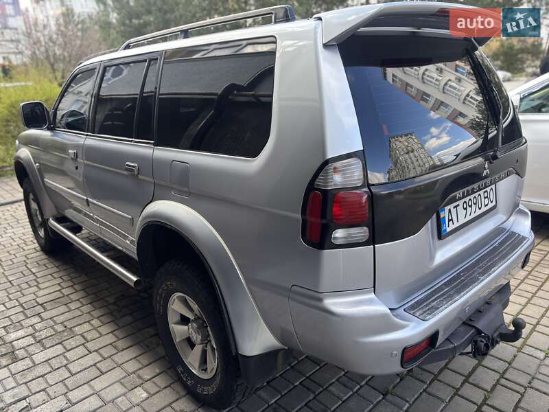 Внедорожник / Кроссовер Mitsubishi Nativa 2008 в Ивано-Франковске