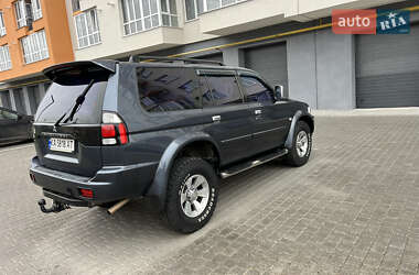 Внедорожник / Кроссовер Mitsubishi Nativa 2007 в 