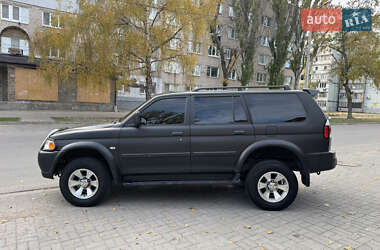 Позашляховик / Кросовер Mitsubishi Nativa 2007 в  фото 13 Позашляховик / Кросовер Mitsubishi Nativa 2007 в