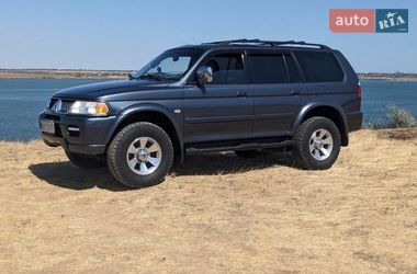 Внедорожник / Кроссовер Mitsubishi Nativa 2008 в Одессе