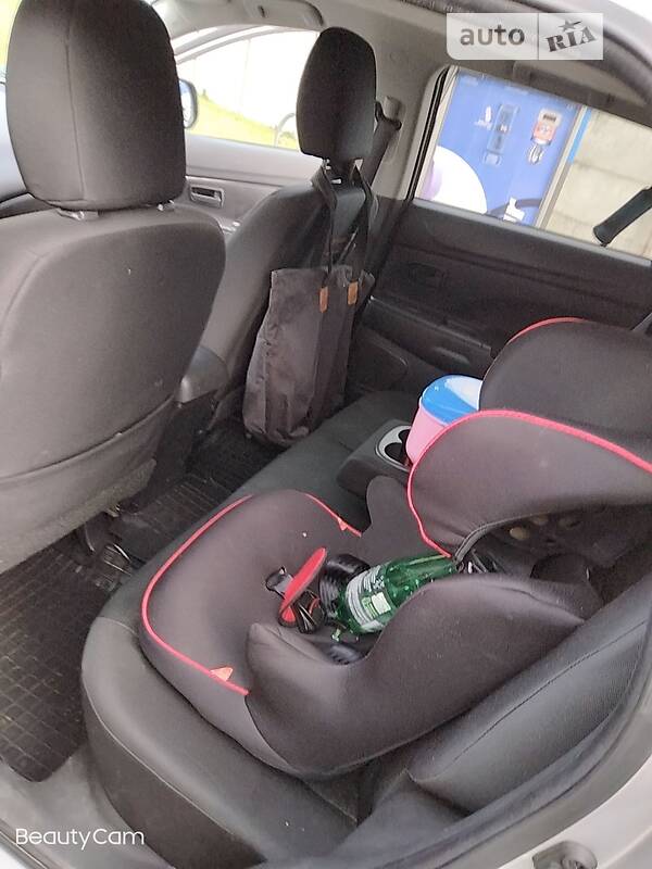 Внедорожник / Кроссовер Mitsubishi Outlander Sport 2014 в Ивано-Франковске