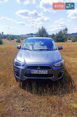 Внедорожник / Кроссовер Mitsubishi Outlander Sport 2013 в Львове