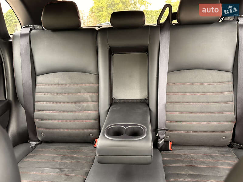 Позашляховик / Кросовер Mitsubishi Outlander Sport 2019 в Житомирі