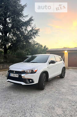 Позашляховик / Кросовер Mitsubishi Outlander Sport 2019 в Києві