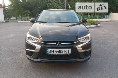 Позашляховик / Кросовер Mitsubishi Outlander Sport 2019 в Чорноморську