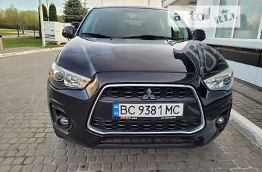 Внедорожник / Кроссовер Mitsubishi Outlander Sport 2015 в Львове