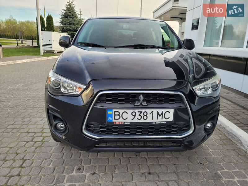 Позашляховик / Кросовер Mitsubishi Outlander Sport 2015 в Львові