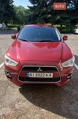 Позашляховик / Кросовер Mitsubishi Outlander Sport 2015 в Яготині