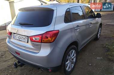 Внедорожник / Кроссовер Mitsubishi Outlander Sport 2013 в Ивано-Франковске