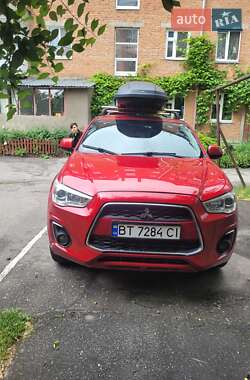 Позашляховик / Кросовер Mitsubishi Outlander Sport 2014 в Львові