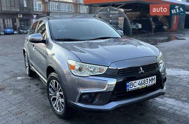 Позашляховик / Кросовер Mitsubishi Outlander Sport 2016 в Львові