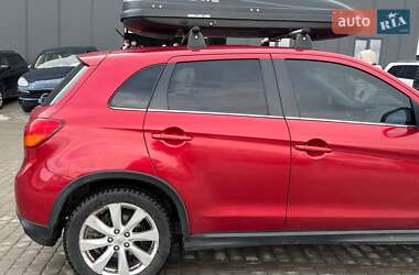 Внедорожник / Кроссовер Mitsubishi Outlander Sport 2014 в Львове