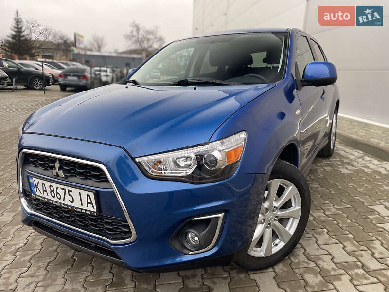 Mitsubishi Outlander Sport 2015