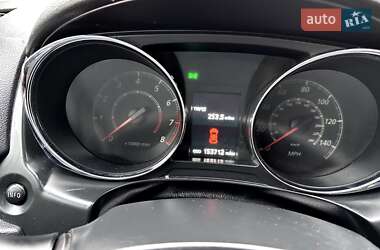 Внедорожник / Кроссовер Mitsubishi Outlander Sport 2013 в 