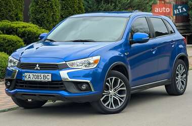 Внедорожник / Кроссовер Mitsubishi Outlander Sport 2018 в Киеве