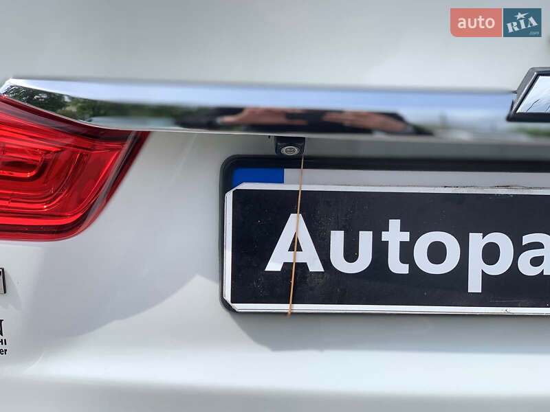 Внедорожник / Кроссовер Mitsubishi Outlander Sport 2018 в Виннице