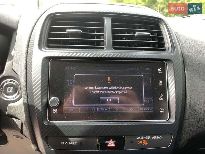 Внедорожник / Кроссовер Mitsubishi Outlander Sport 2018 в Виннице