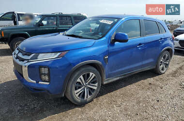 Позашляховик / Кросовер Mitsubishi Outlander Sport 2021 в Києві