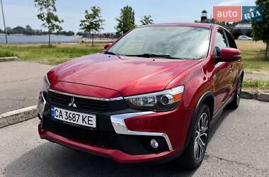 Внедорожник / Кроссовер Mitsubishi Outlander Sport 2017 в Черкассах