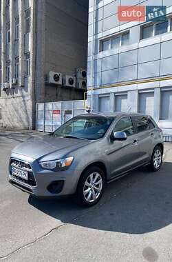 Позашляховик / Кросовер Mitsubishi Outlander Sport 2015 в Дніпрі