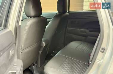 Внедорожник / Кроссовер Mitsubishi Outlander Sport 2014 в 