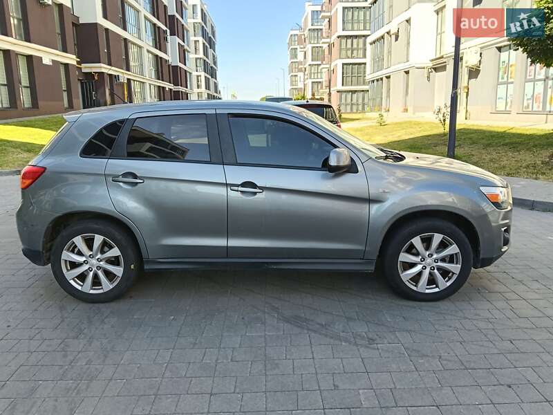 Внедорожник / Кроссовер Mitsubishi Outlander Sport 2013 в Львове фото 3 Внедорожник / Кроссовер Mitsubishi Outlander Sport 2013 в Львове