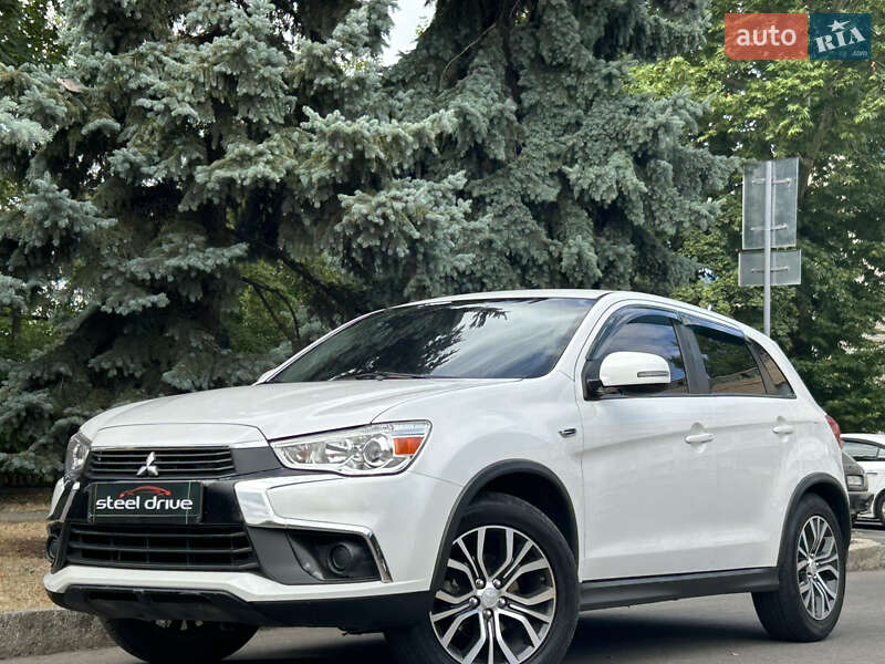 Mitsubishi Outlander Sport 2016