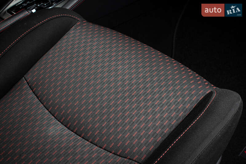 Внедорожник / Кроссовер Mitsubishi Outlander Sport 2018 в Львове