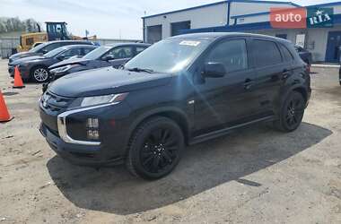 Mitsubishi Outlander Sport 2021