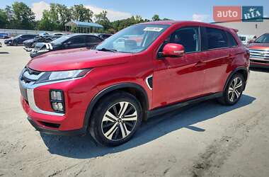 Mitsubishi Outlander Sport 2021