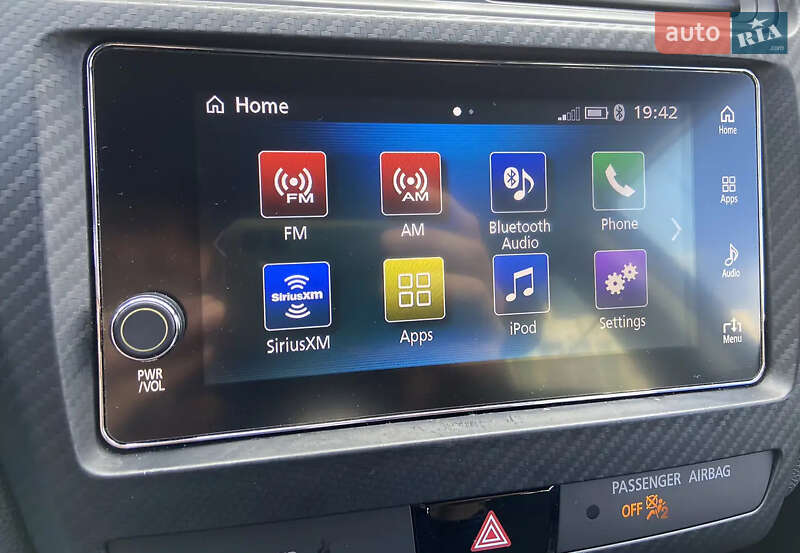 Внедорожник / Кроссовер Mitsubishi Outlander Sport 2018 в Виннице