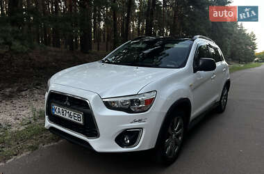Внедорожник / Кроссовер Mitsubishi Outlander Sport 2013 в Борисполе