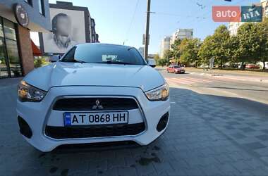 Внедорожник / Кроссовер Mitsubishi Outlander Sport 2013 в Ивано-Франковске