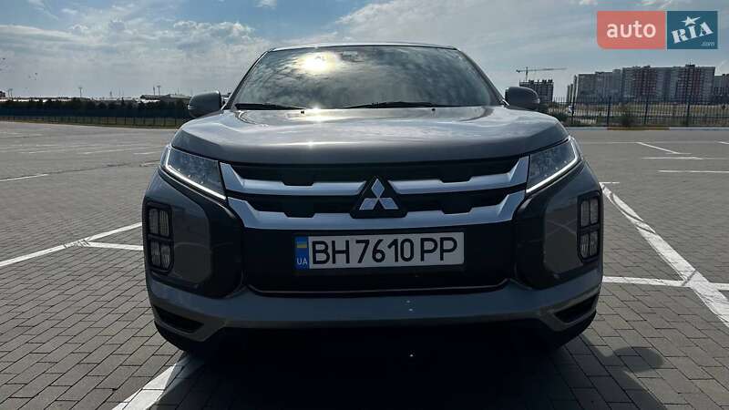 Внедорожник / Кроссовер Mitsubishi Outlander Sport 2019 в Киеве